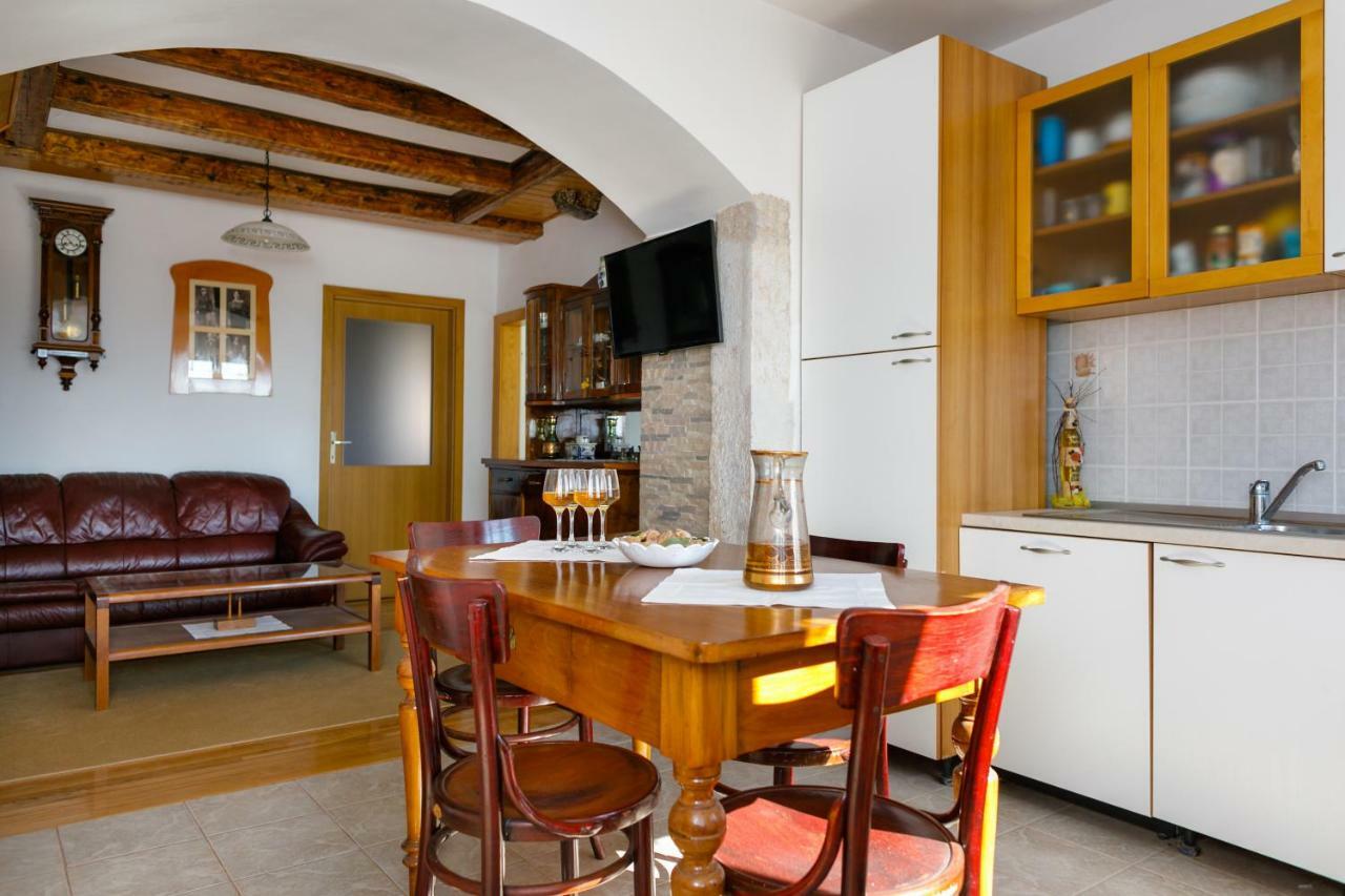 Apartment Ane Kras 外观 照片